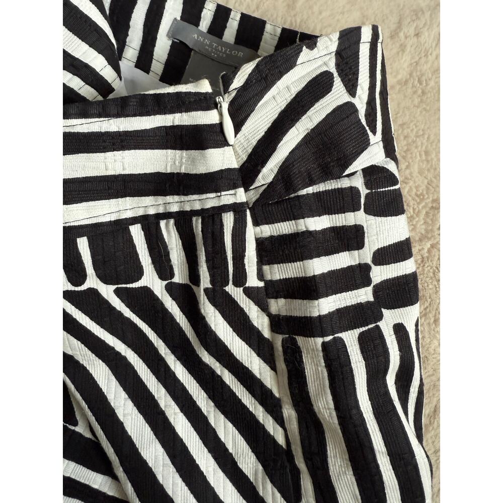 Ann Taylor Zebra Print Black and White Skirt 6P - Picture 5 of 6